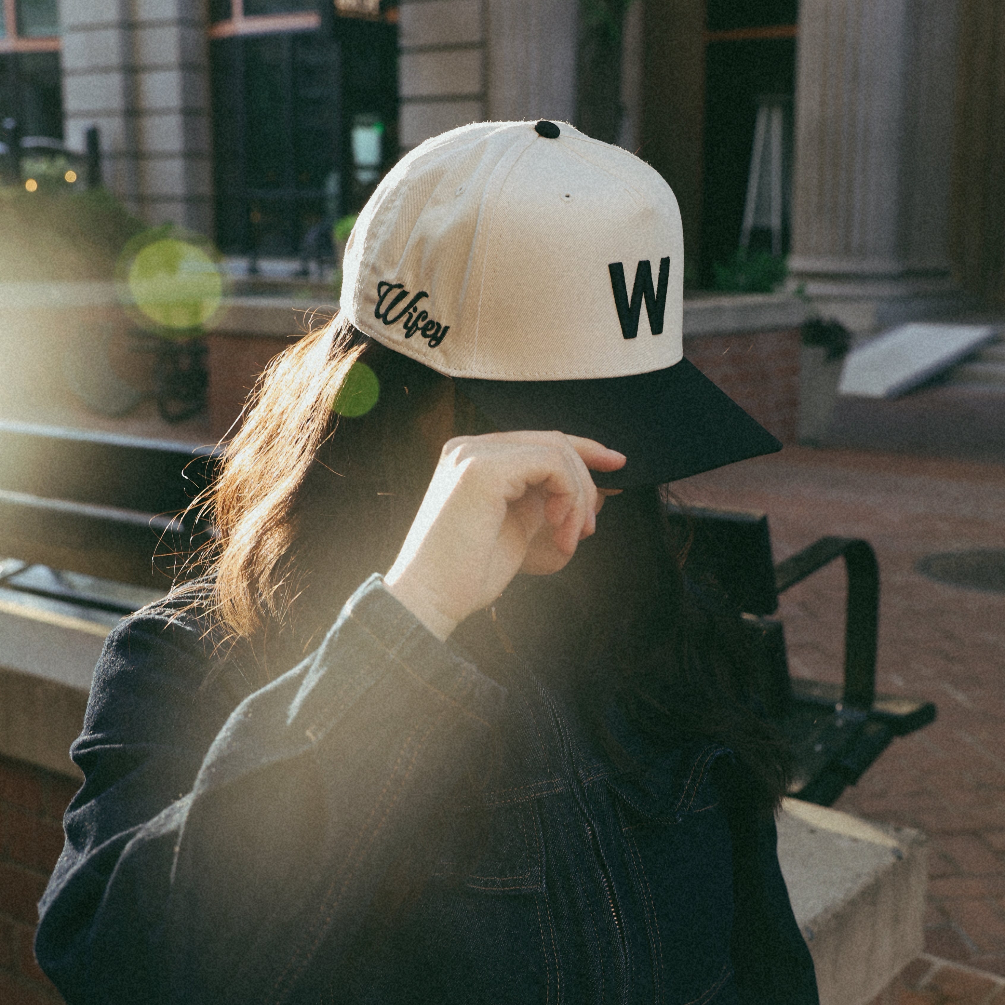 Wifey (Natural/Black)