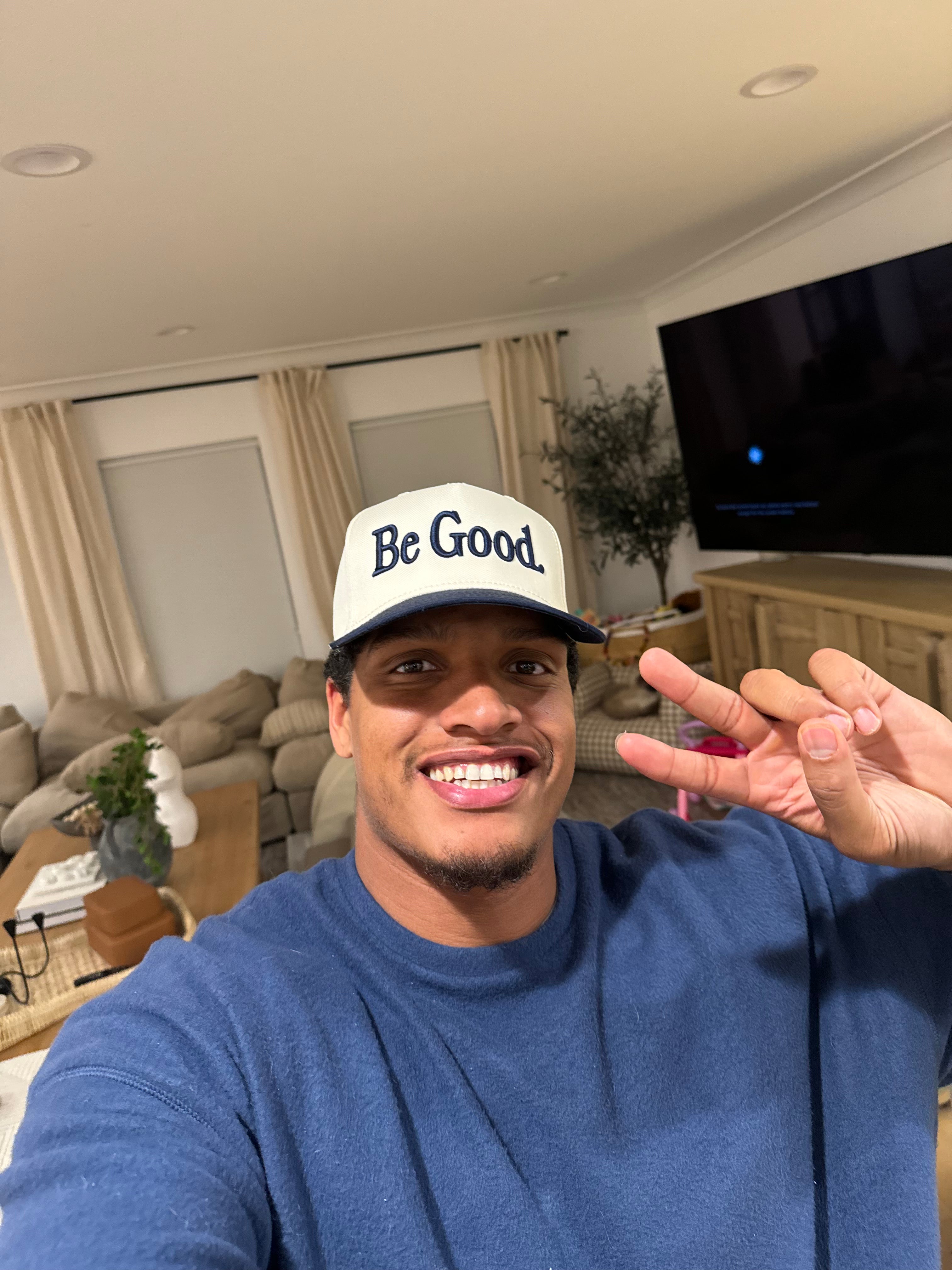 Be Good. (Natural/Navy) Hat