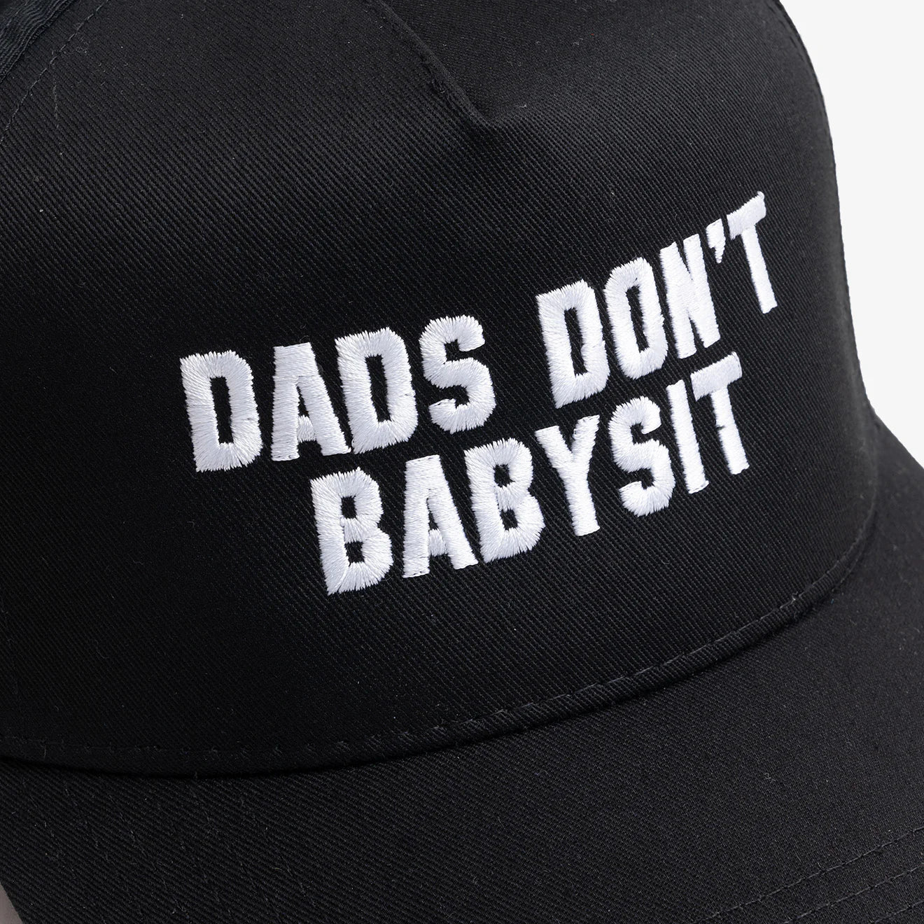 Dads Don't Babysit (Black)