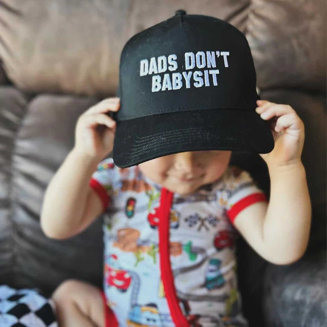 Dads Don't Babysit (Black)